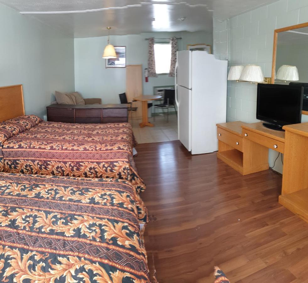 Chimo Motel Cochrane Kültér fotó