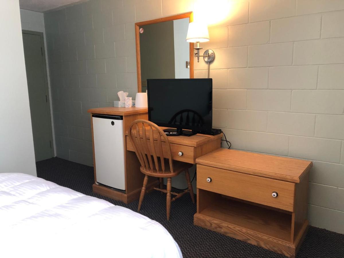 Chimo Motel Cochrane Kültér fotó