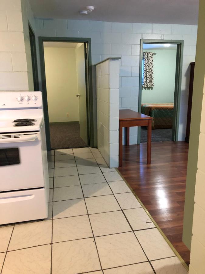Chimo Motel Cochrane Kültér fotó