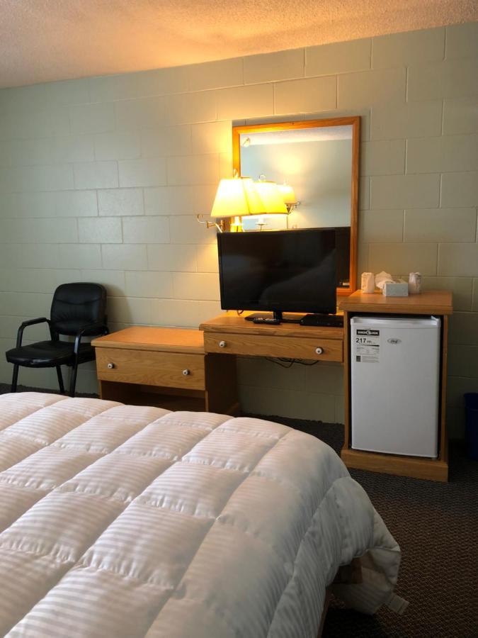Chimo Motel Cochrane Kültér fotó