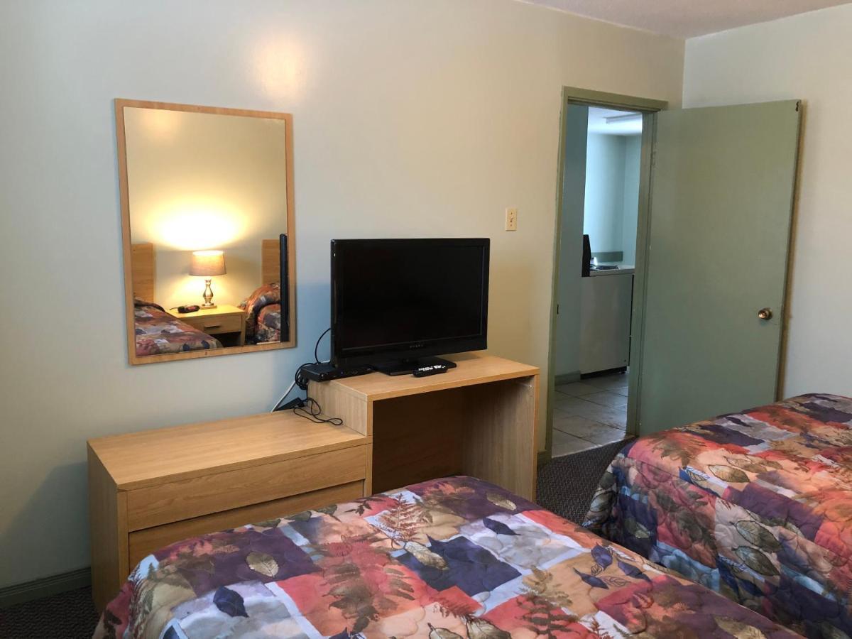 Chimo Motel Cochrane Kültér fotó