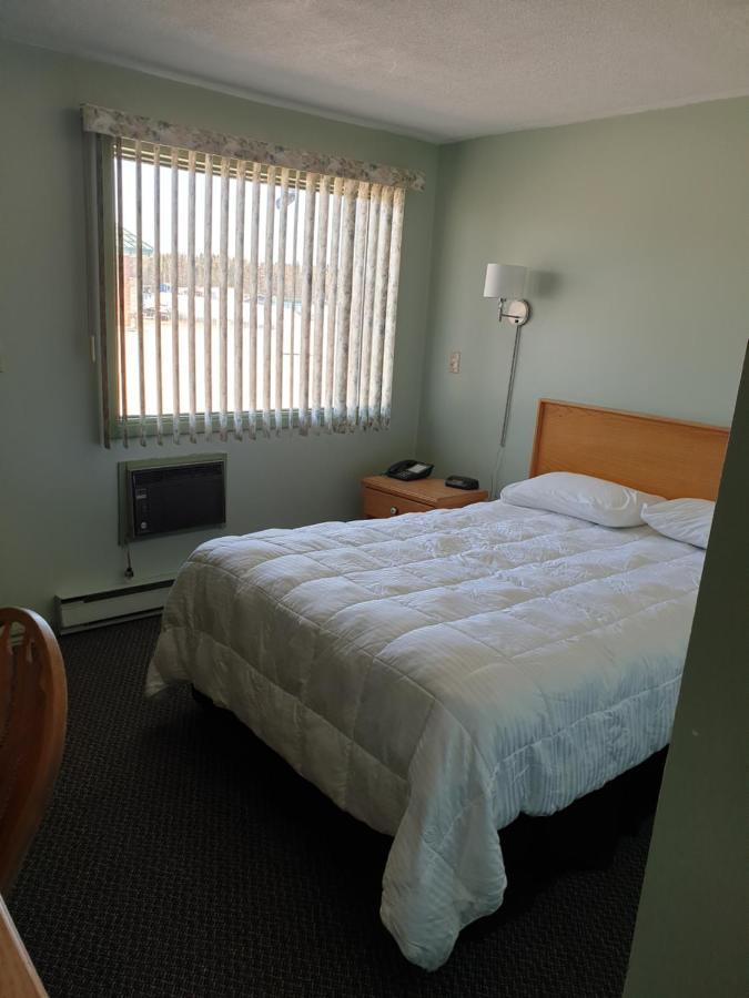 Chimo Motel Cochrane Kültér fotó